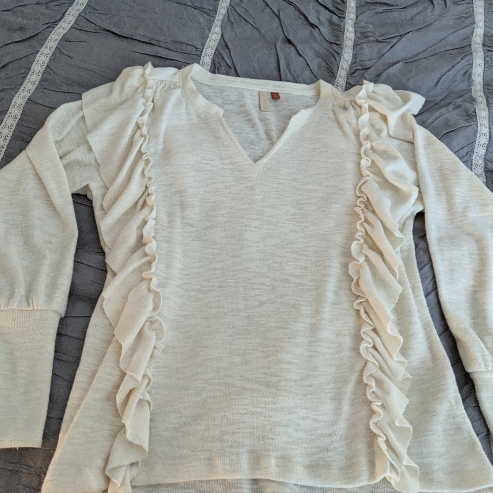 Anthro Pilcro Womens SMALL Ivory Ruffle Sweater Lightweight Cotton